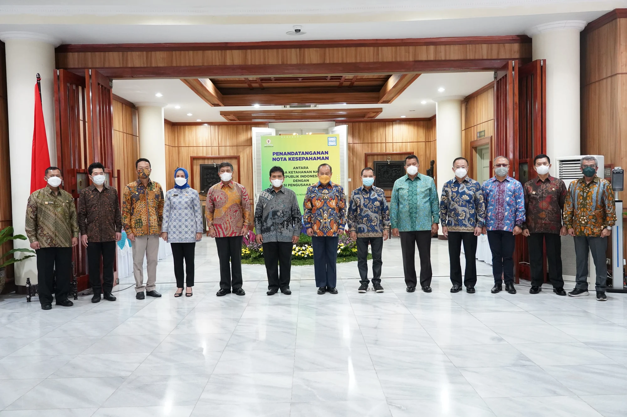 LAPORAN TAHUNAN APINDO Provinsi Dki Jakarta 2021